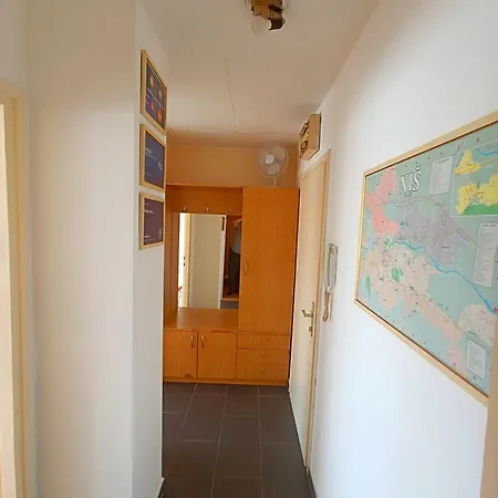 Ema Apartment *